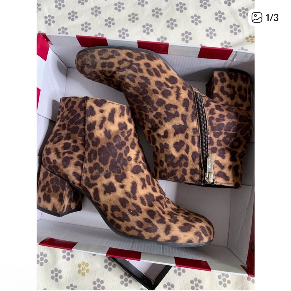 Circus by Sam Edelman Cheetah Print Ankle Booties - Picture 3 of 3